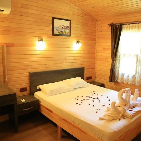 Tunays Pansiyon Bed and Breakfast Çıralı Εξωτερικό φωτογραφία