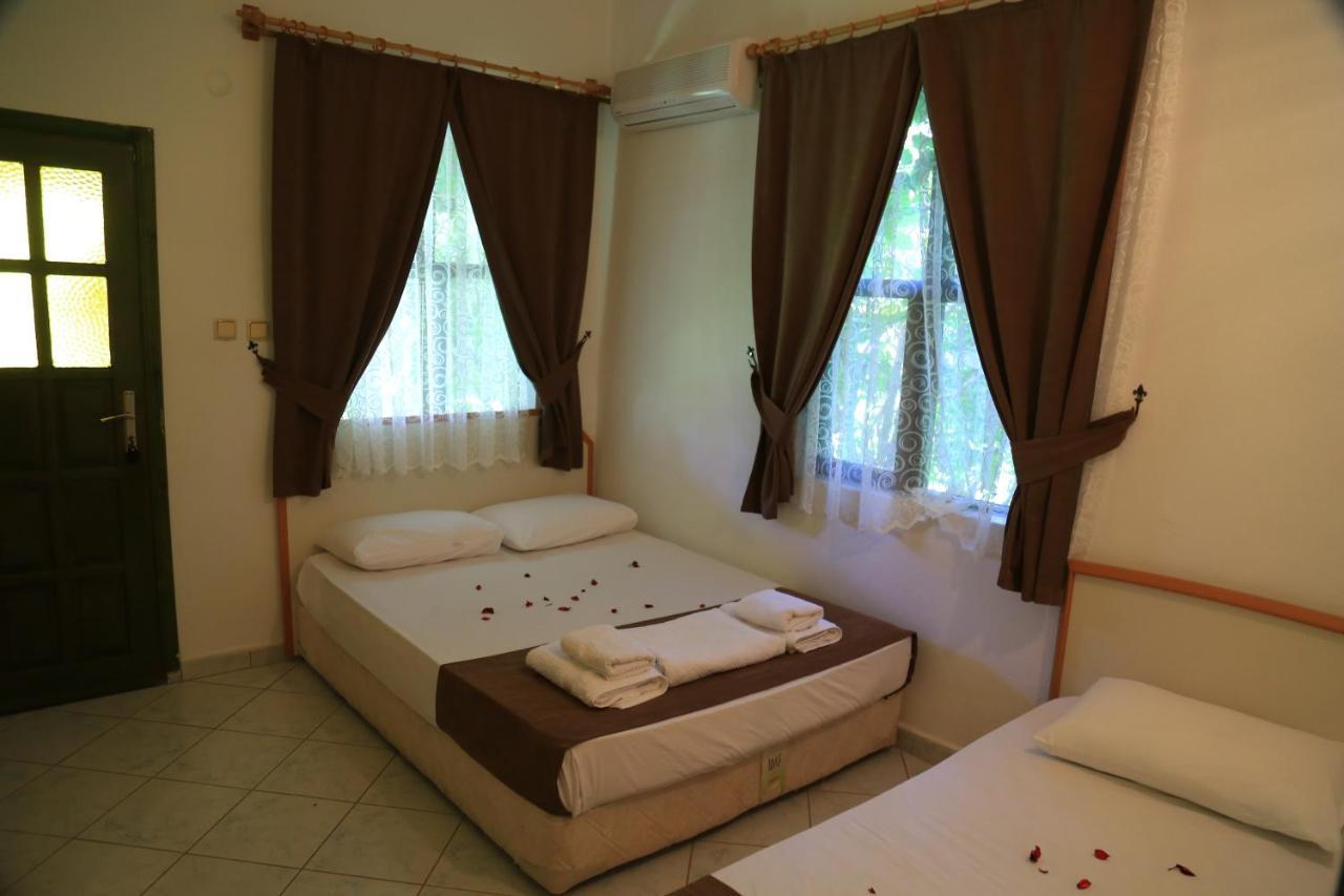 Tunays Pansiyon Bed and Breakfast Çıralı Δωμάτιο φωτογραφία