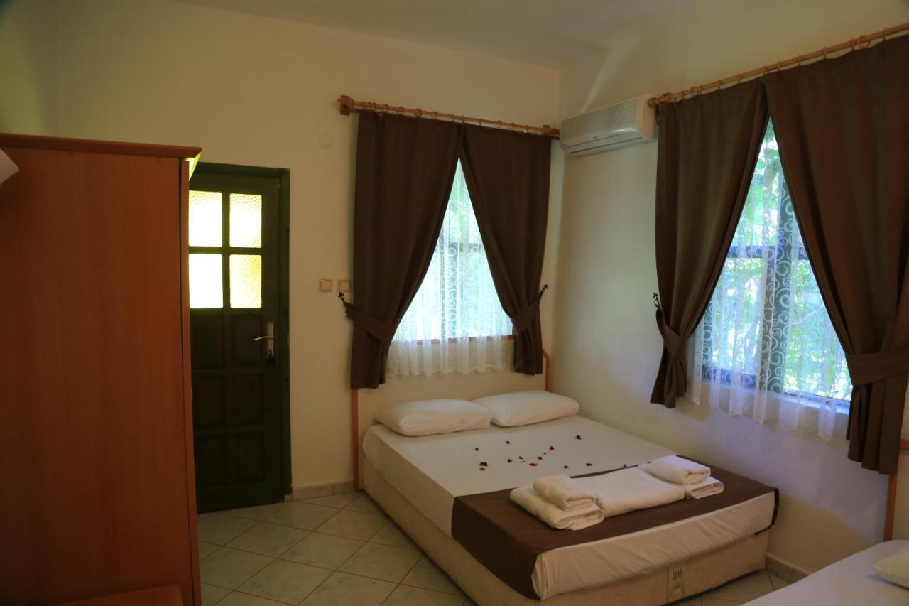 Tunays Pansiyon Bed and Breakfast Çıralı Δωμάτιο φωτογραφία