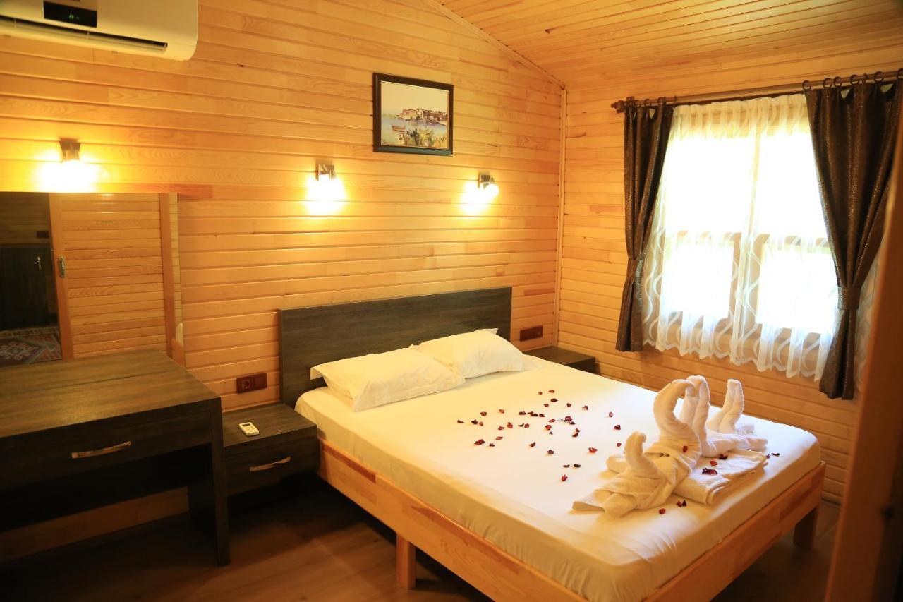 Tunays Pansiyon Bed and Breakfast Çıralı Εξωτερικό φωτογραφία