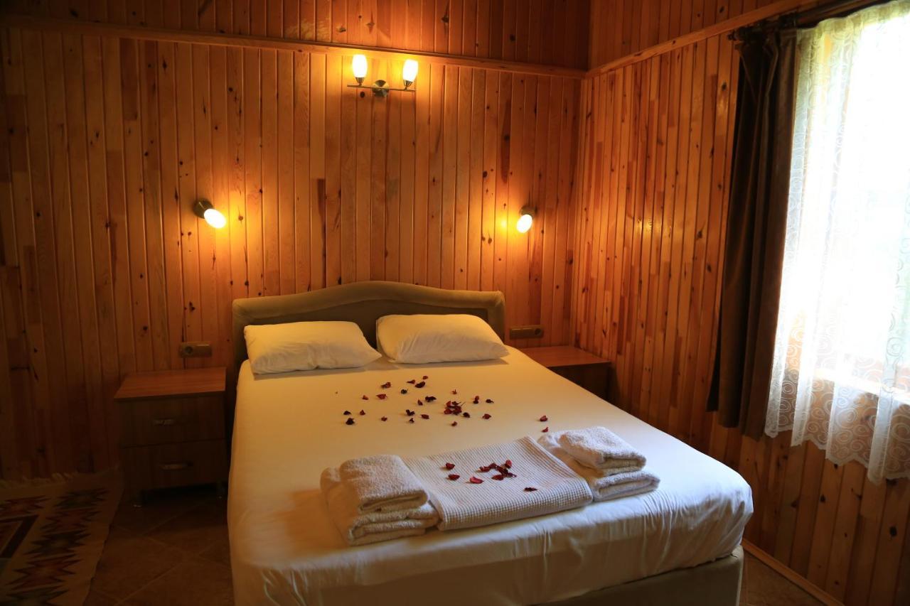 Tunays Pansiyon Bed and Breakfast Çıralı Δωμάτιο φωτογραφία