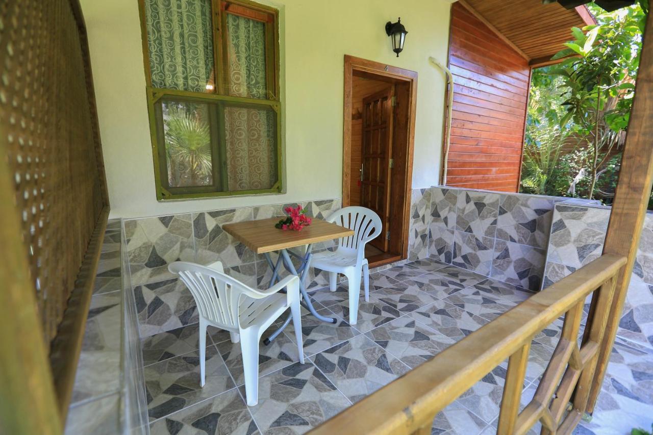 Tunays Pansiyon Bed and Breakfast Çıralı Εξωτερικό φωτογραφία