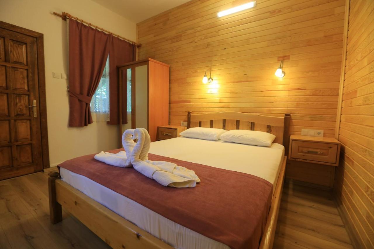 Tunays Pansiyon Bed and Breakfast Çıralı Εξωτερικό φωτογραφία